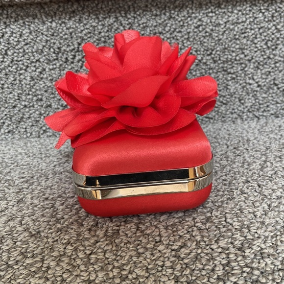 Lulu Townsend Flower Purse - Picture 5 of 10